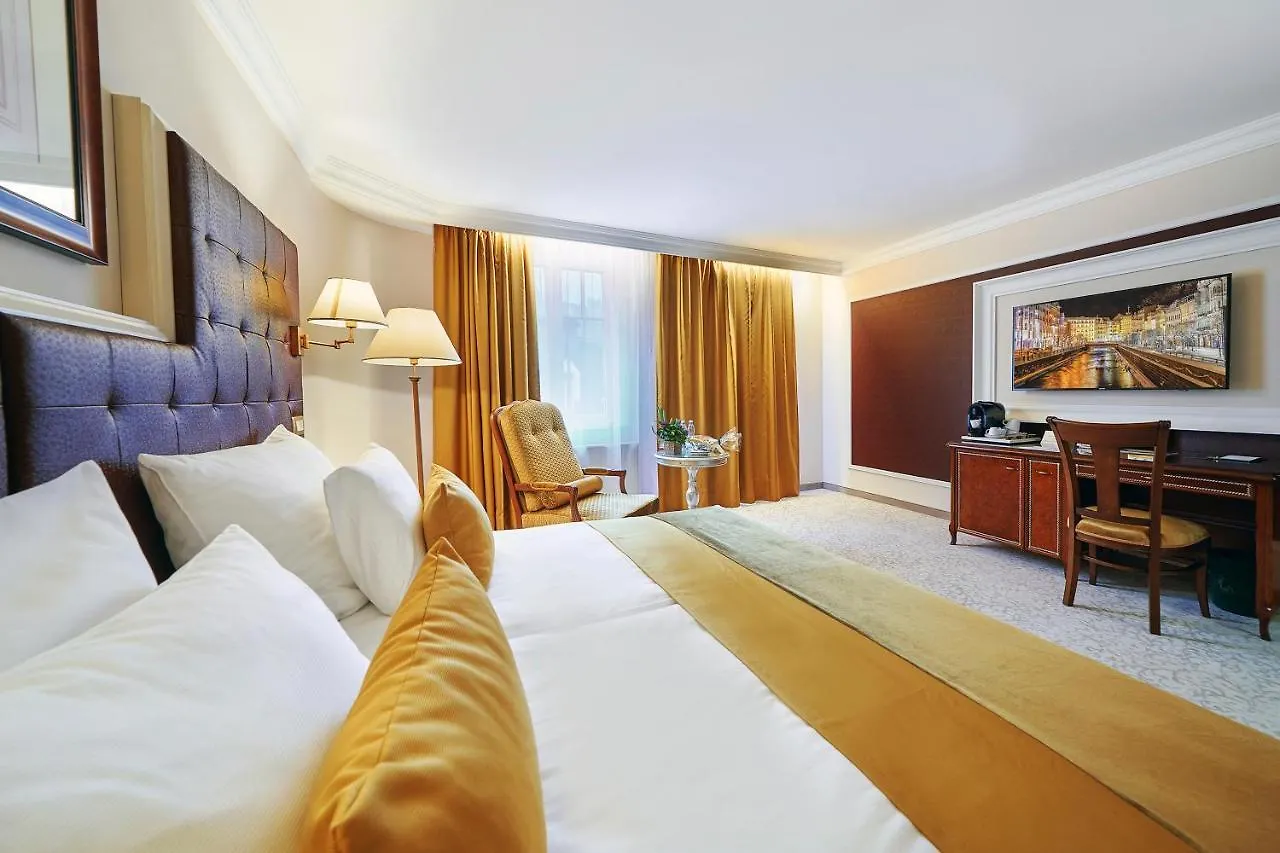 Carlsbad Plaza Medical Spa & Wellness Hotel Karlovy Vary