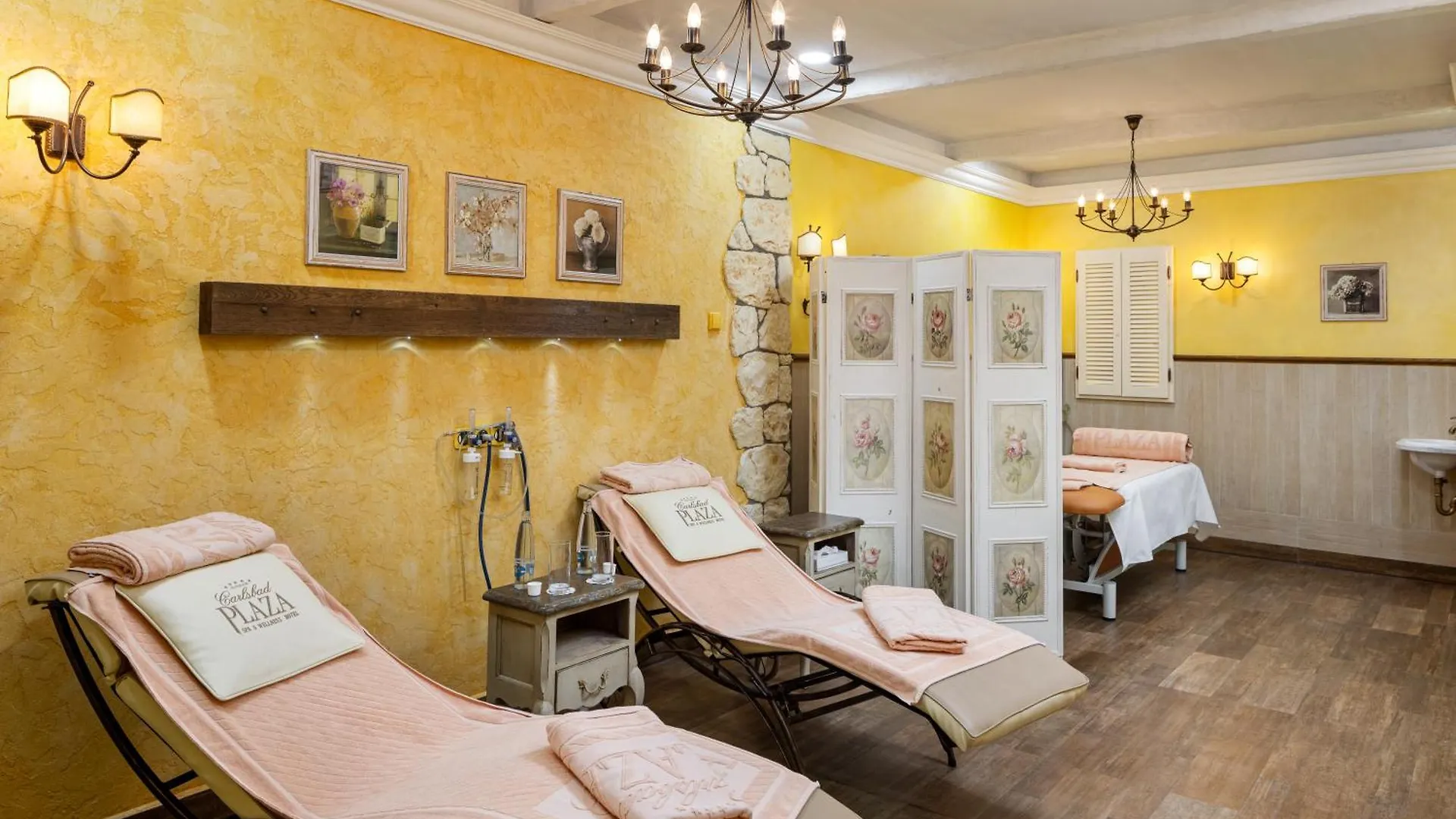 Carlsbad Plaza Medical Spa & Wellness Hotel Karlovy Vary 5*,